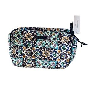 NWT Vera Bradley Lisbon Medallion Cosmetic Makeup Bag Storage Travel